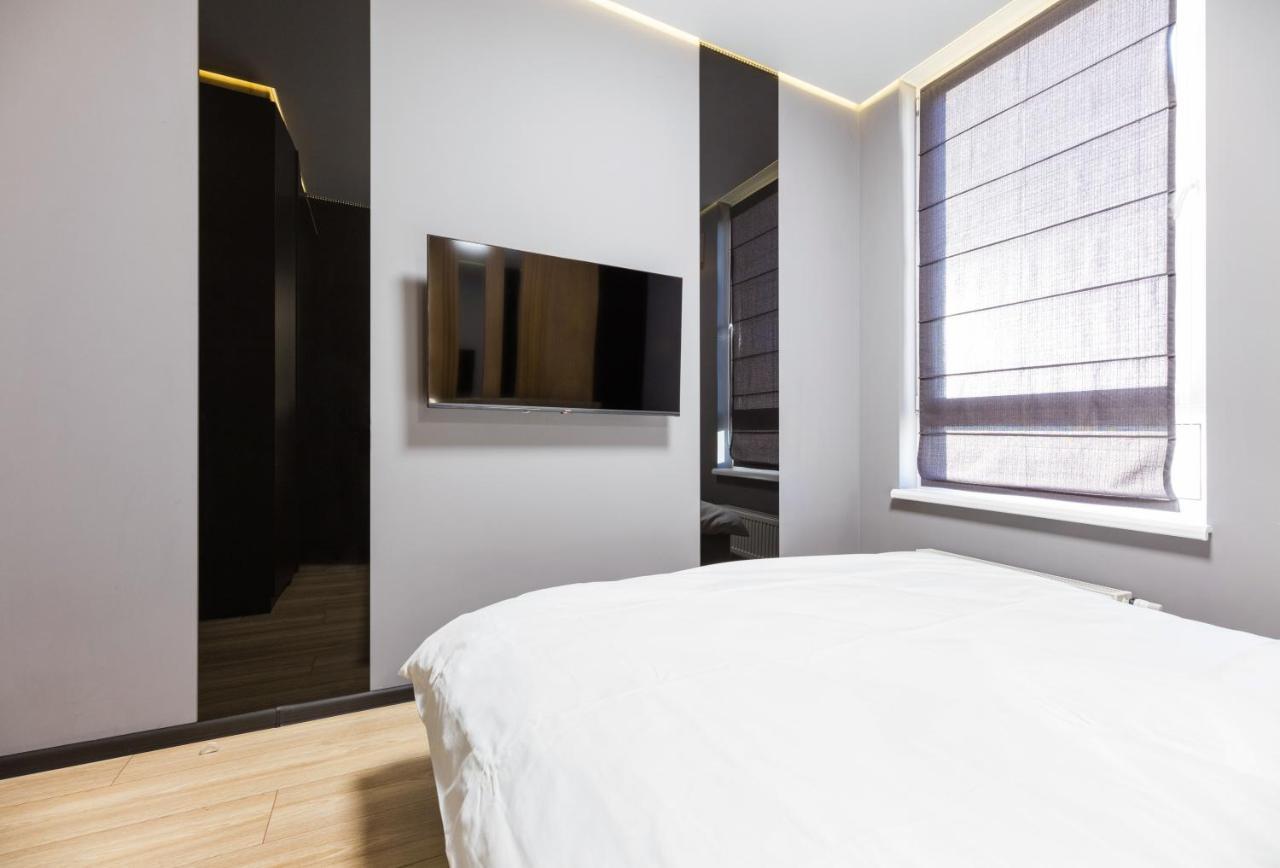 Fayna Town - Loft Black - Nyvky Kiev Dış mekan fotoğraf